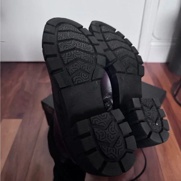 NWT Thursdays Coda Boots - Black Cherry 7.5 - Picture 7 of 7